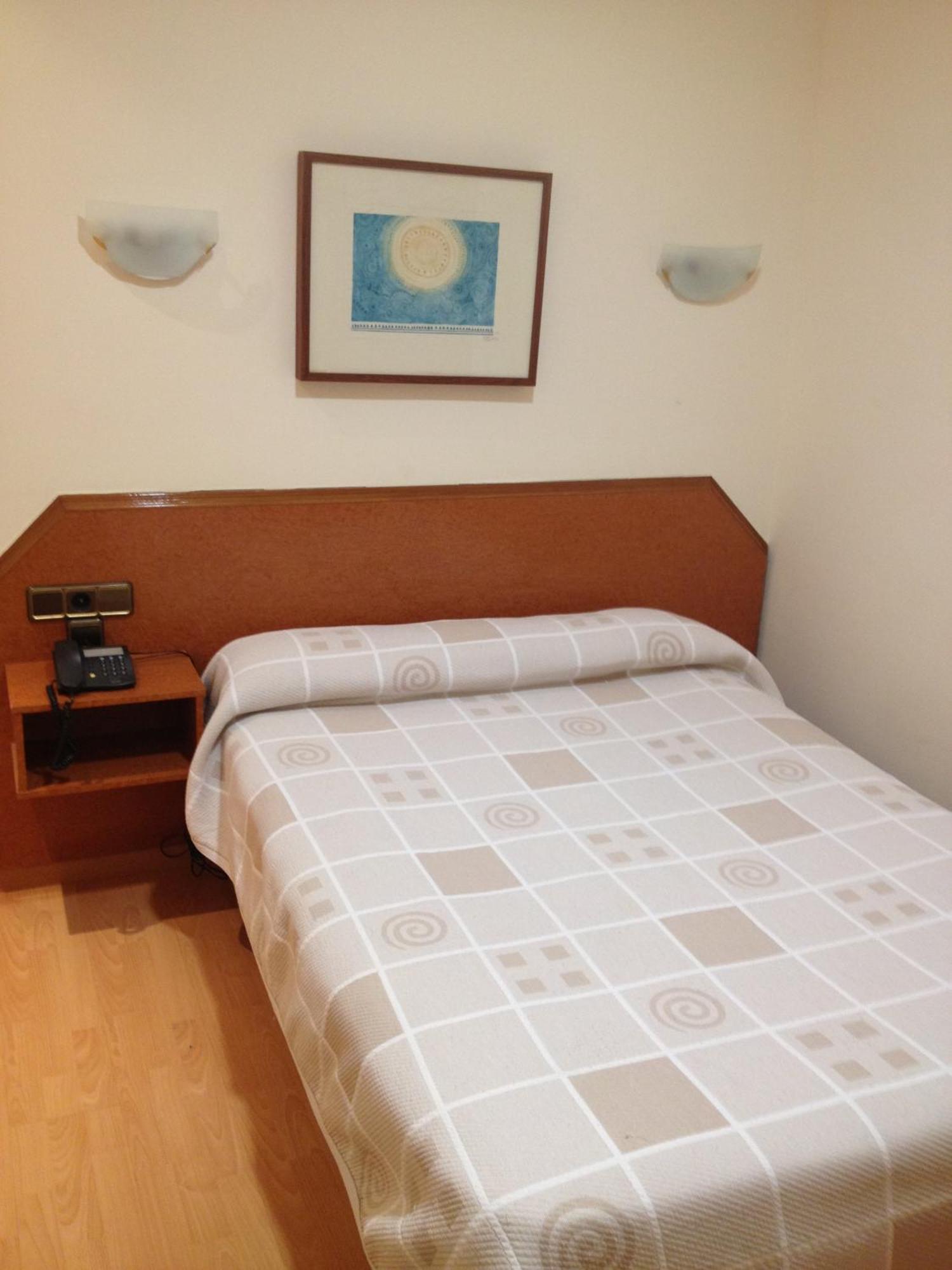 Hostal Cataluna Σαραγόσα Εξωτερικό φωτογραφία