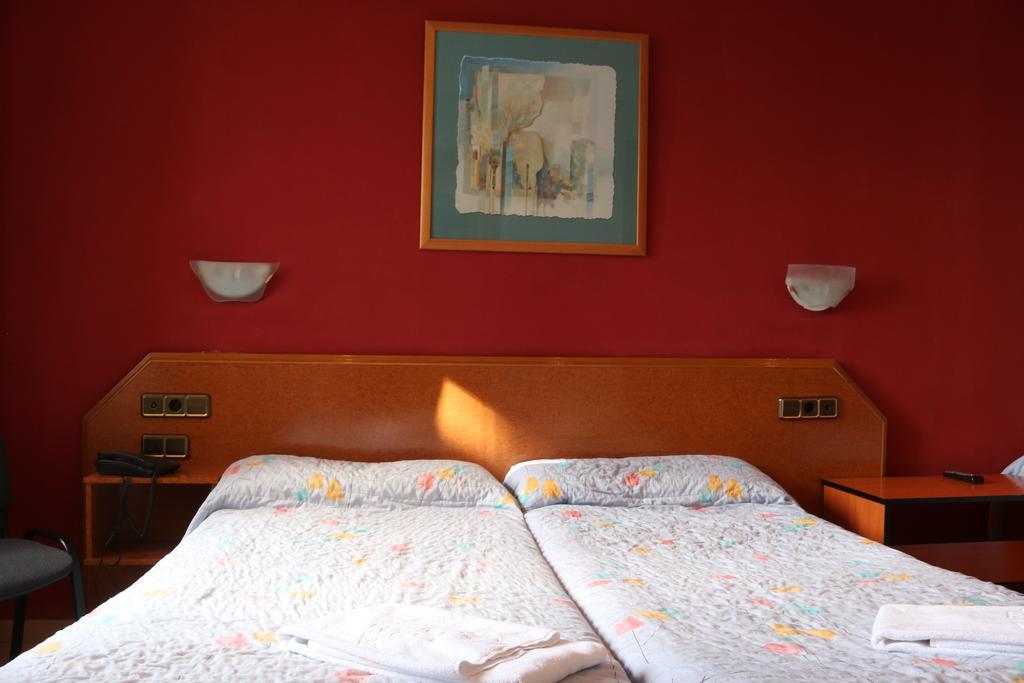 Hostal Cataluna Σαραγόσα Εξωτερικό φωτογραφία