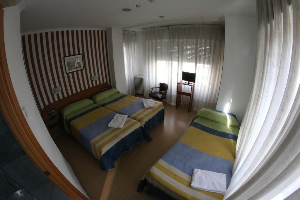 Hostal Cataluna Σαραγόσα Εξωτερικό φωτογραφία